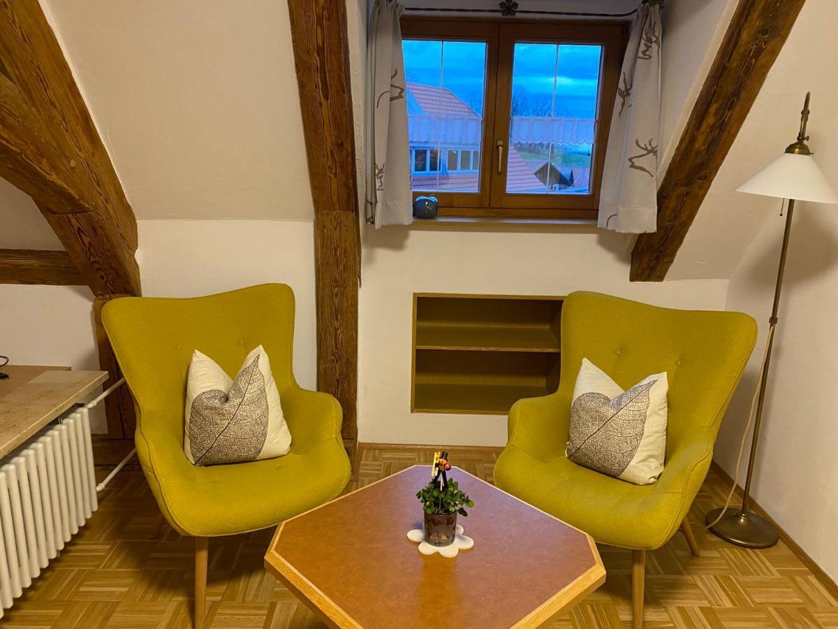 Gasthof - Pension - Adler ไวเลอร์-ซิมเมอร์แบร์ก ภายนอก รูปภาพ