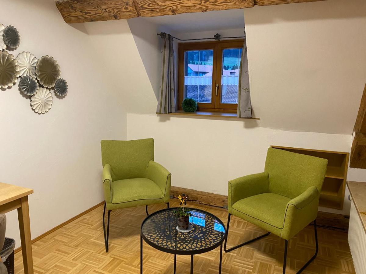 Gasthof - Pension - Adler ไวเลอร์-ซิมเมอร์แบร์ก ภายนอก รูปภาพ